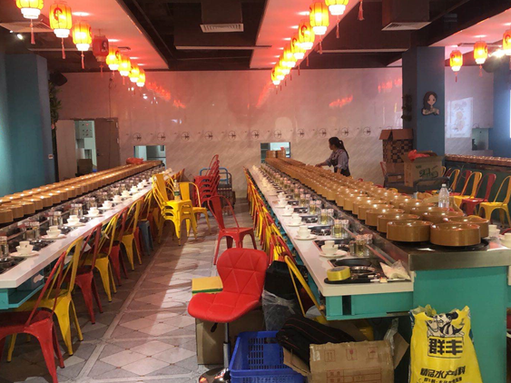 广西贵港飒飒洋自助涮烤一体设备餐厅
